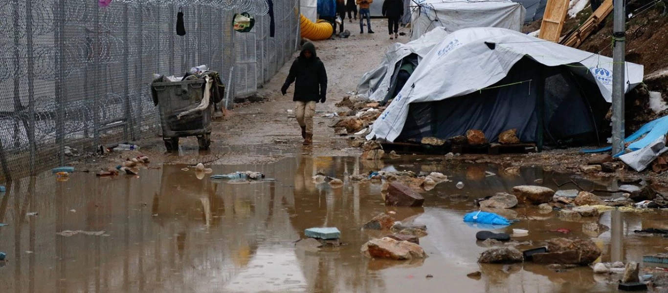 Φοβούνται κρούσματα κορωνοϊού στη Μόρια: Επείγον έγγραφο του ΕΟΔΥ